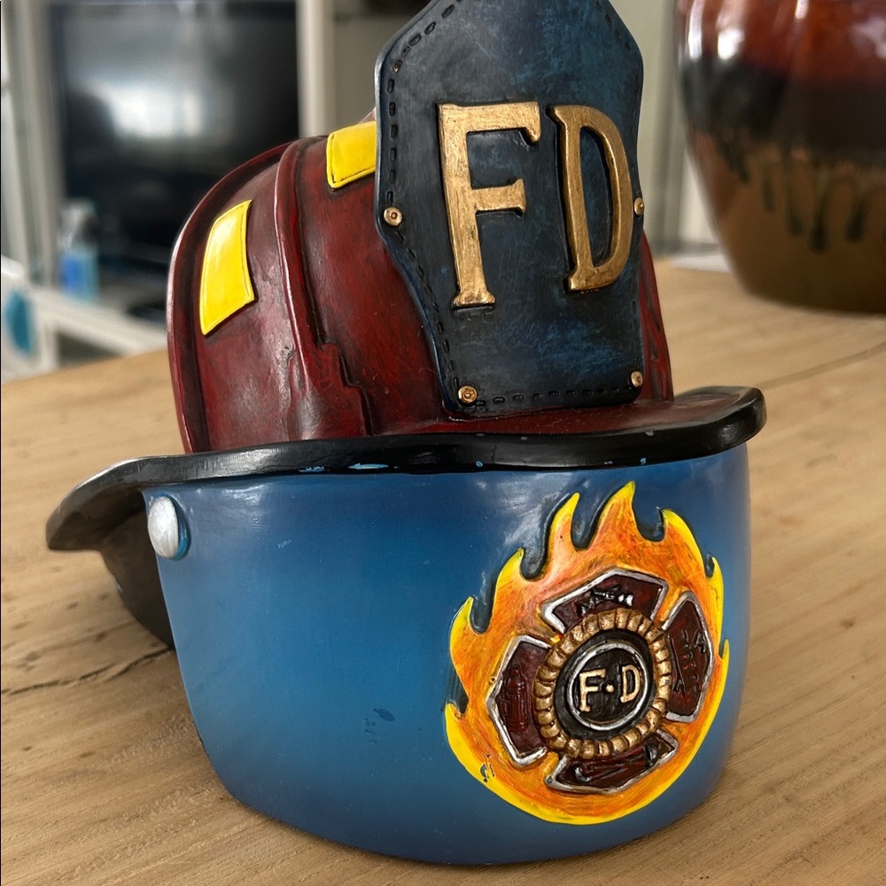 Ceramic Firefighter Helmet Planter in Red and Blue - Picture 3 of 6
